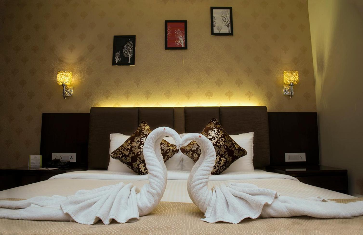 The Fern Residency Kolkata Hotel Room photo