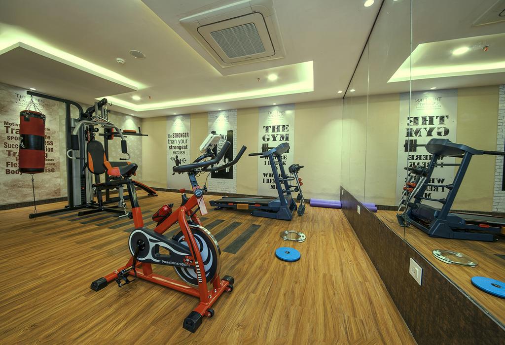 The Fern Residency Kolkata Hotel Exterior photo